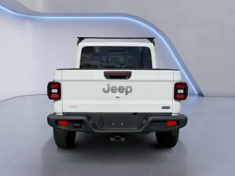 More photos of 2021 Jeep Gladiator Overland at Twin City Certified, TN