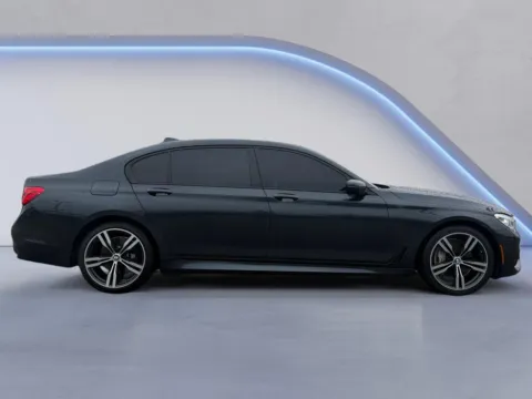 Photos of 2018 BMW 7 Series 750i xDrive for sale in Maryville, TN at Twin City Certified