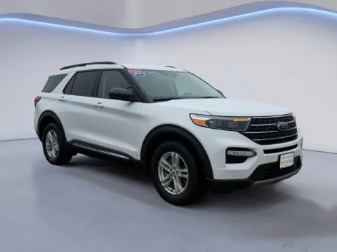 White 2021 Ford Explorer XLT for sale in Maryville, TN