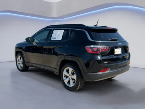 More photos of 2018 Jeep Compass Latitude at Twin City Certified, TN