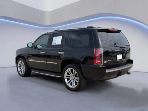 More photos of 2010 GMC Yukon Denali at Twin City Certified, TN
