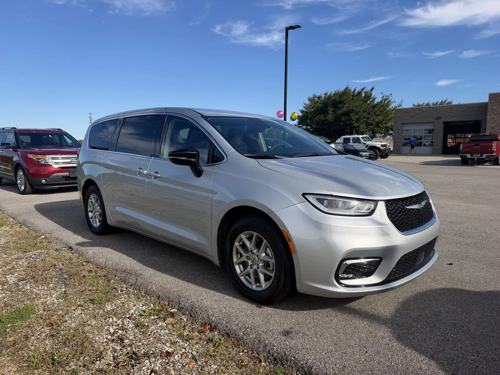Silver 2024 Chrysler Pacifica Touring L for sale in Maryville, TN