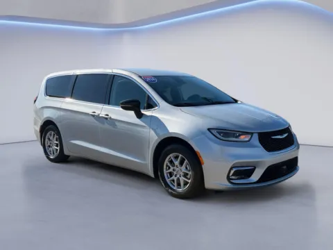 Silver 2024 Chrysler Pacifica Touring L for sale in Maryville, TN