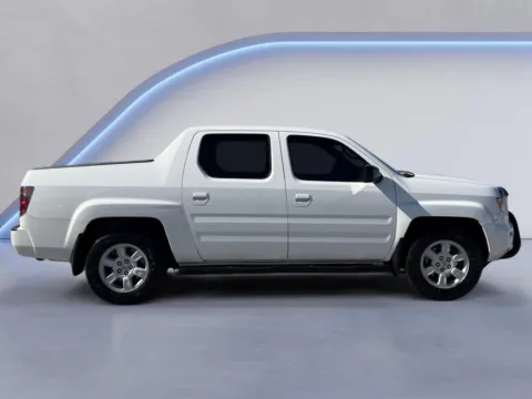 Photos of 2007 HONDA RIDGELINE RTL for sale in Maryville, TN at Twin City Certified