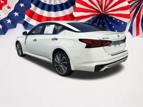Another view of 2023 Nissan Altima 2.5 SL for sale in Marietta, GA at Nissan of Marietta