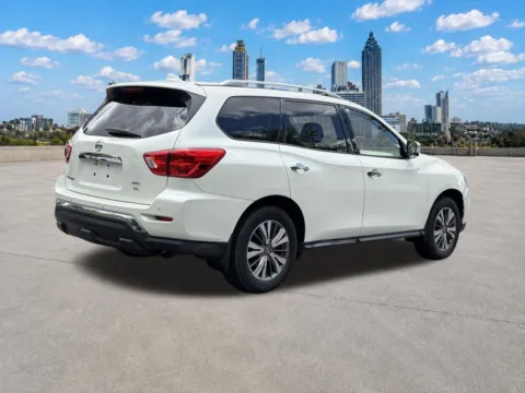 More photos of 2020 Nissan Pathfinder SL at Nissan of Marietta, GA