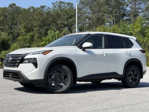 Photos of 2026 Nissan Rogue SV for sale in Morrow, GA at Nissan South Morrow