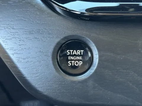 More photos of 2026 Nissan Murano SV at Nissan South Morrow, GA