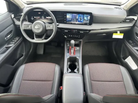 Photos of 2026 Nissan Kicks SR for sale in Morrow, GA at Nissan South Morrow