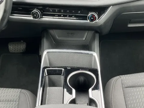 More photos of 2025 Chevrolet Equinox LT at Nissan South Morrow, GA