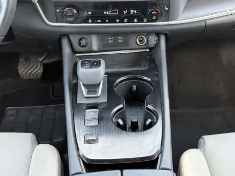 More photos of 2024 Nissan Rogue SV at Nissan South Morrow, GA