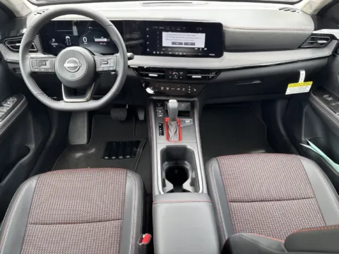 Photos of 2026 Nissan Kicks SR for sale in Morrow, GA at Nissan South Morrow