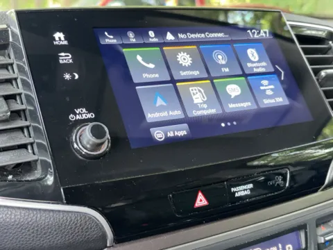 More photos of 2021 Honda Pilot EX-L at Nissan South Morrow, GA