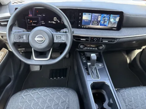 Photos of 2027 Nissan Kicks SV for sale in Morrow, GA at Nissan South Morrow