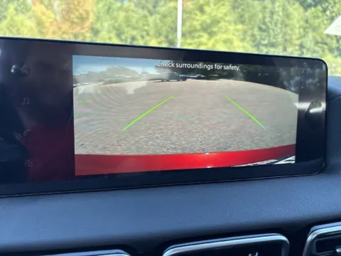 More photos of 2027 Nissan Sentra SV at Nissan South Morrow, GA