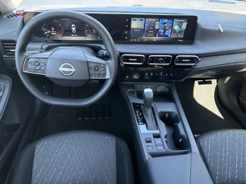 Photos of 2027 Nissan Sentra SV for sale in Morrow, GA at Nissan South Morrow