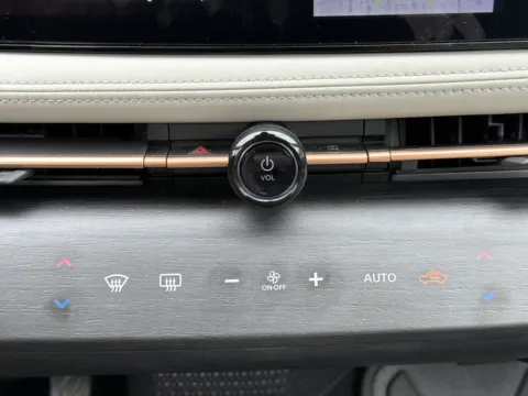 More photos of 2023 Nissan Ariya EVOLVE+ at Nissan South Morrow, GA