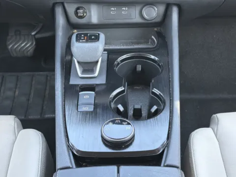 More photos of 2025 Nissan Rogue SL at Nissan South Morrow, GA