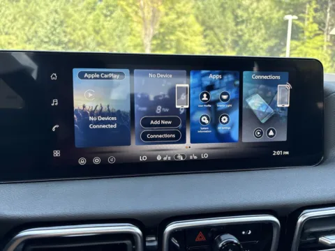 More photos of 2027 Nissan Sentra SR at Nissan South Morrow, GA