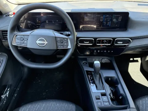 Photos of 2027 Nissan Sentra SV for sale in Morrow, GA at Nissan South Morrow