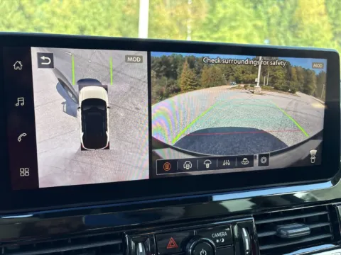 More photos of 2026 Nissan Pathfinder SL at Nissan South Morrow, GA