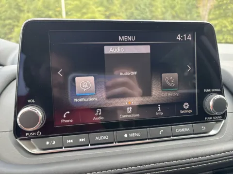 More photos of 2027 Nissan Rogue S at Nissan South Morrow, GA