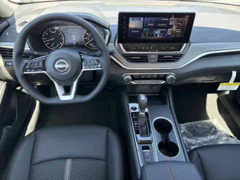 Photos of 2026 Nissan Altima 2.5 SR for sale in Morrow, GA at Nissan South Morrow