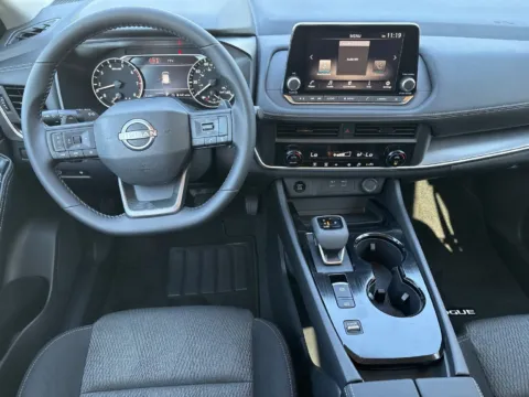 Photos of 2027 Nissan Rogue SV for sale in Morrow, GA at Nissan South Morrow