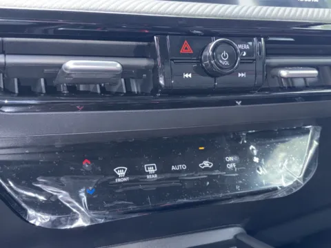 More photos of 2026 Nissan Kicks SR at Nissan South Morrow, GA