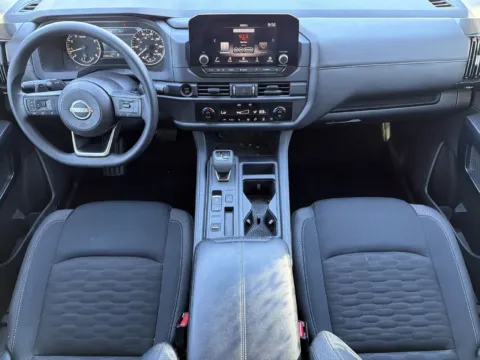 Photos of 2025 Nissan Pathfinder S for sale in Morrow, GA at Nissan South Morrow