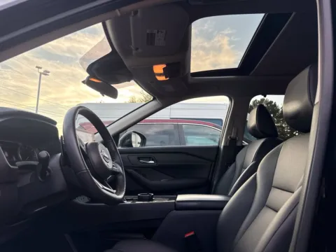 More photos of 2024 Nissan Rogue SV at Nissan South Morrow, GA