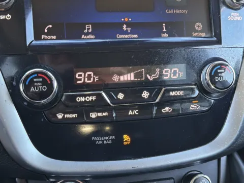More photos of 2023 Nissan Murano Platinum at Nissan South Morrow, GA