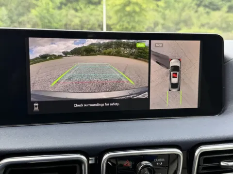 More photos of 2026 Nissan Sentra SL at Nissan South Morrow, GA