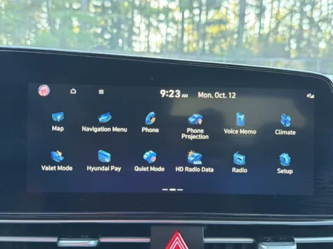 More photos of 2024 Hyundai Elantra SEL at Nissan South Morrow, GA