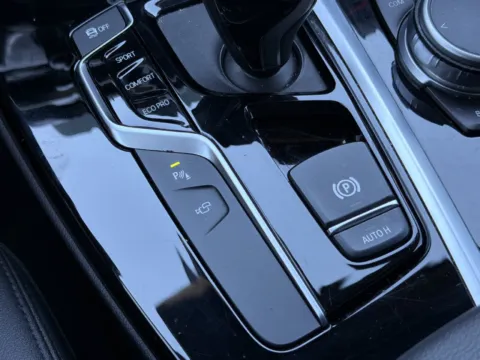 More photos of 2021 BMW X3 sDrive30i at Nissan South Morrow, GA