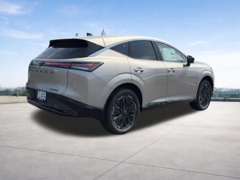 More photos of 2026 Nissan Murano Platinum at Nissan of Lithia Springs, GA