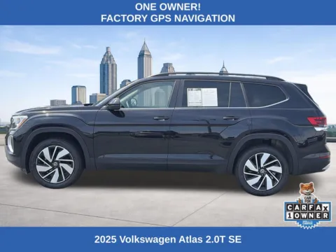 Photos of 2025 Volkswagen Atlas 2.0T SE w/Technology for sale in Lithia Springs, GA at Nissan of Lithia Springs
