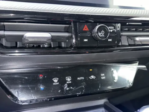 More photos of 2026 Nissan Kicks SR at Nissan of Lithia Springs, GA