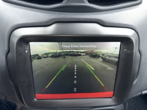 More photos of 2023 Jeep Renegade Latitude at Nissan of Lithia Springs, GA