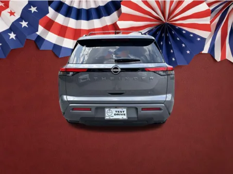 More photos of 2026 Nissan Pathfinder SL at Nissan of Lithia Springs, GA