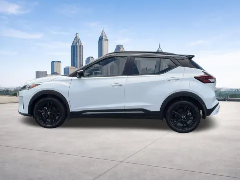 Photos of 2024 Nissan Kicks SR for sale in Lithia Springs, GA at Nissan of Lithia Springs