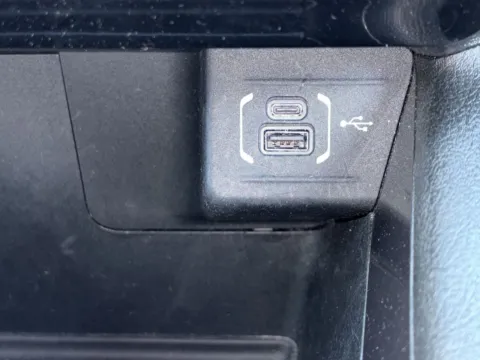 More photos of 2024 Jeep Compass Latitude at Nissan of Lithia Springs, GA