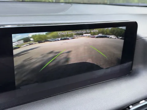 More photos of 2027 Nissan Sentra SV at Nissan of Lithia Springs, GA