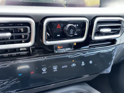 More photos of 2027 Nissan Sentra SV at Nissan of Lithia Springs, GA