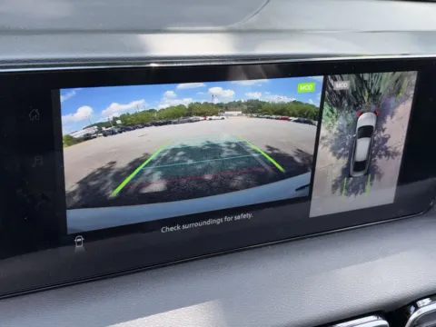 More photos of 2027 Nissan Sentra SR at Nissan of Lithia Springs, GA