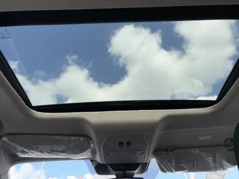 Another view of 2027 Nissan Kicks SR for sale in Lithia Springs, GA at Nissan of Lithia Springs