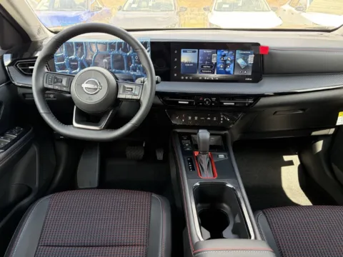 Photos of 2027 Nissan Kicks SR for sale in Lithia Springs, GA at Nissan of Lithia Springs