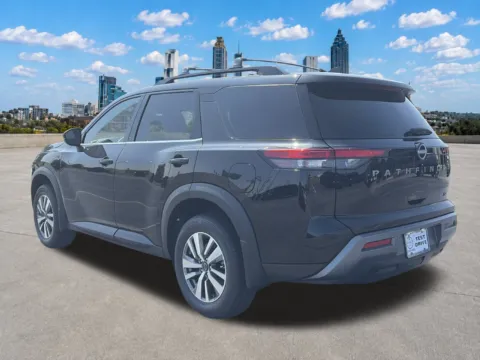 Another view of 2026 Nissan Pathfinder SL for sale in Lithia Springs, GA at Nissan of Lithia Springs