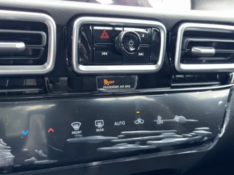 More photos of 2027 Nissan Sentra SV at Nissan of Lithia Springs, GA