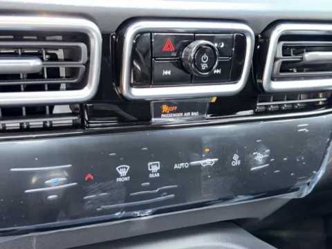 More photos of 2027 Nissan Sentra SV at Nissan of Lithia Springs, GA